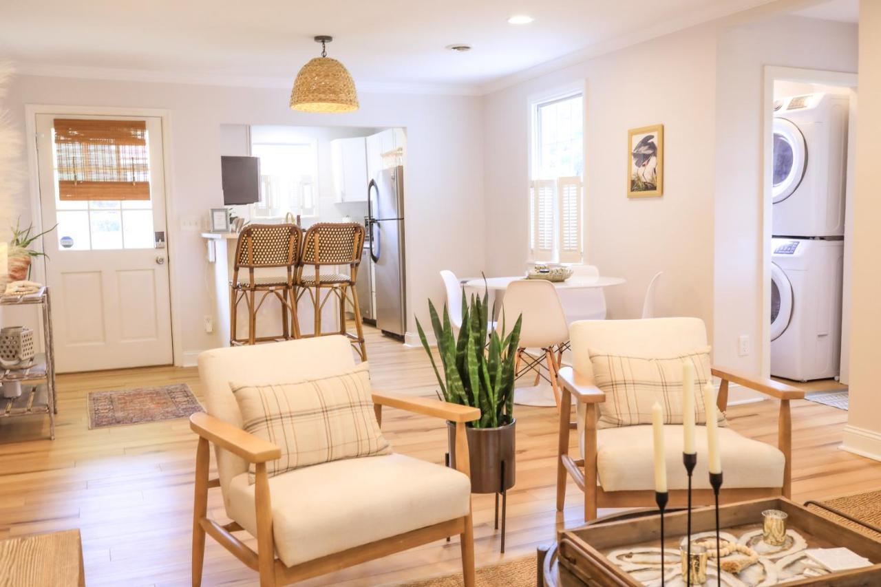 Вилла Sleeps 10! Minutes To Parris Island & Downtown Бофорт Экстерьер фото