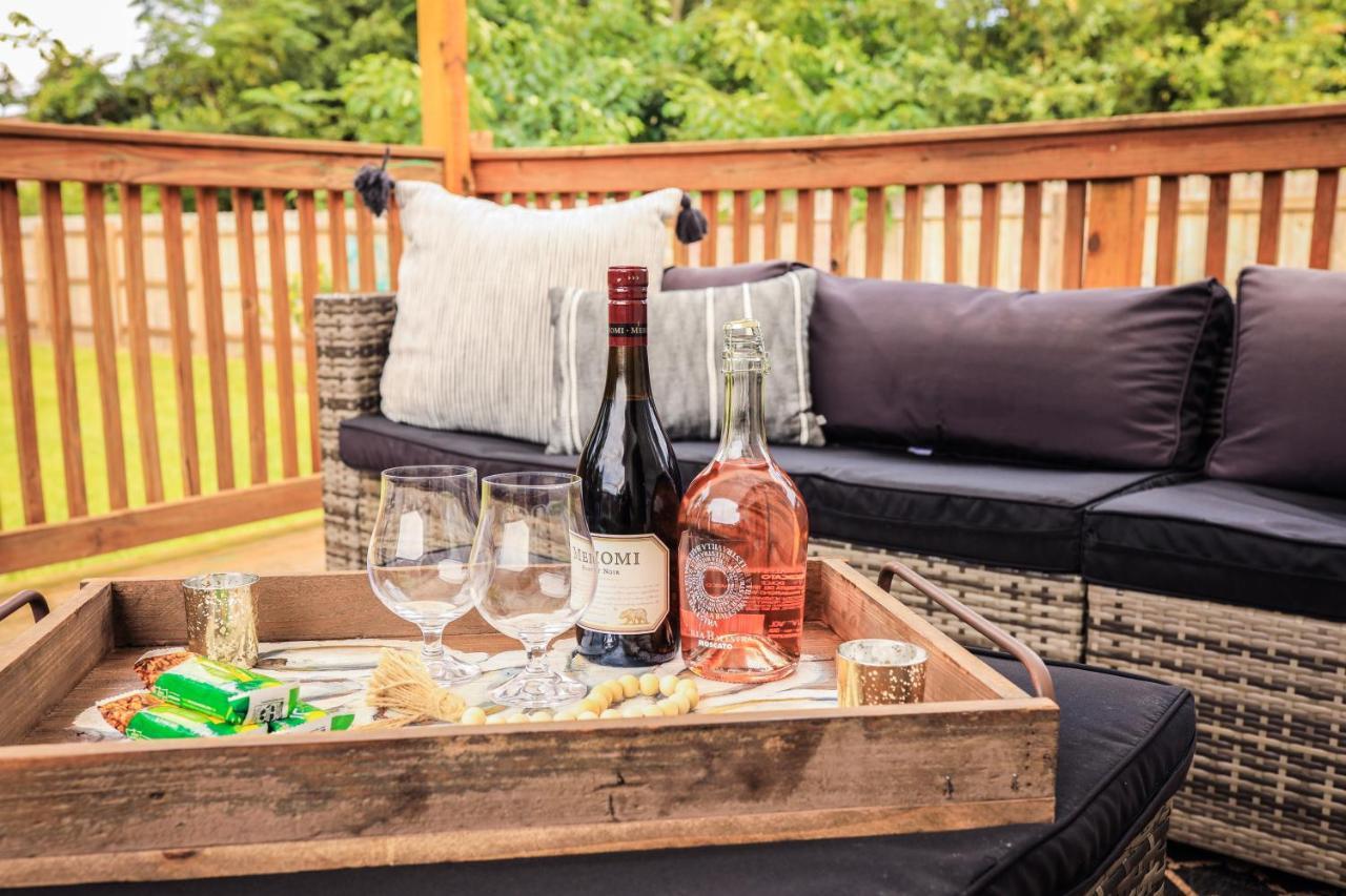 Вилла Sleeps 10! Minutes To Parris Island & Downtown Бофорт Экстерьер фото