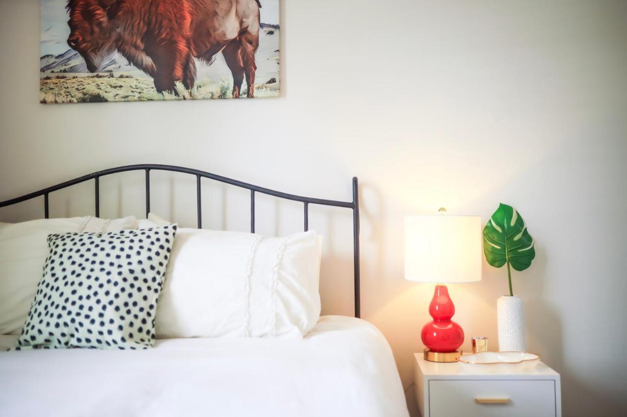 Вилла Sleeps 10! Minutes To Parris Island & Downtown Бофорт Экстерьер фото