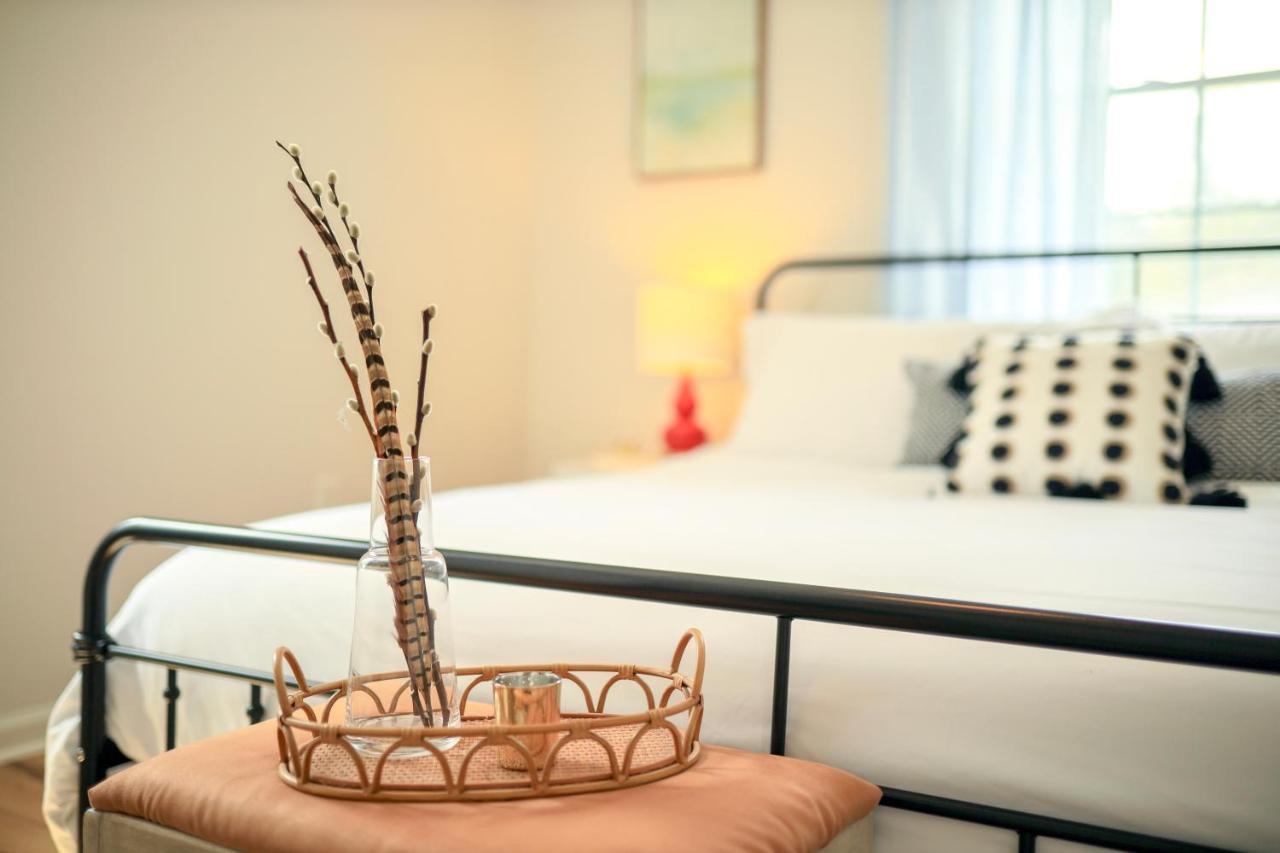 Вилла Sleeps 10! Minutes To Parris Island & Downtown Бофорт Экстерьер фото
